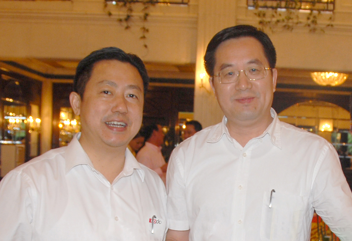 中央政治局常委、國務院副總理丁薛祥與周海江合影